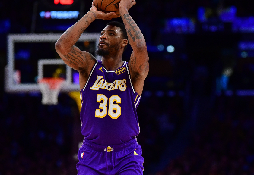 游戏技巧-湖人110-101战胜鹈鹕 球员评价：4人优秀，3人及格，2人低迷